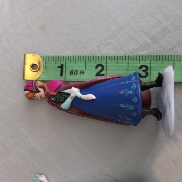 2  Disney "Frozen" Figurines or Cake Toppers - Picture 3 of 4